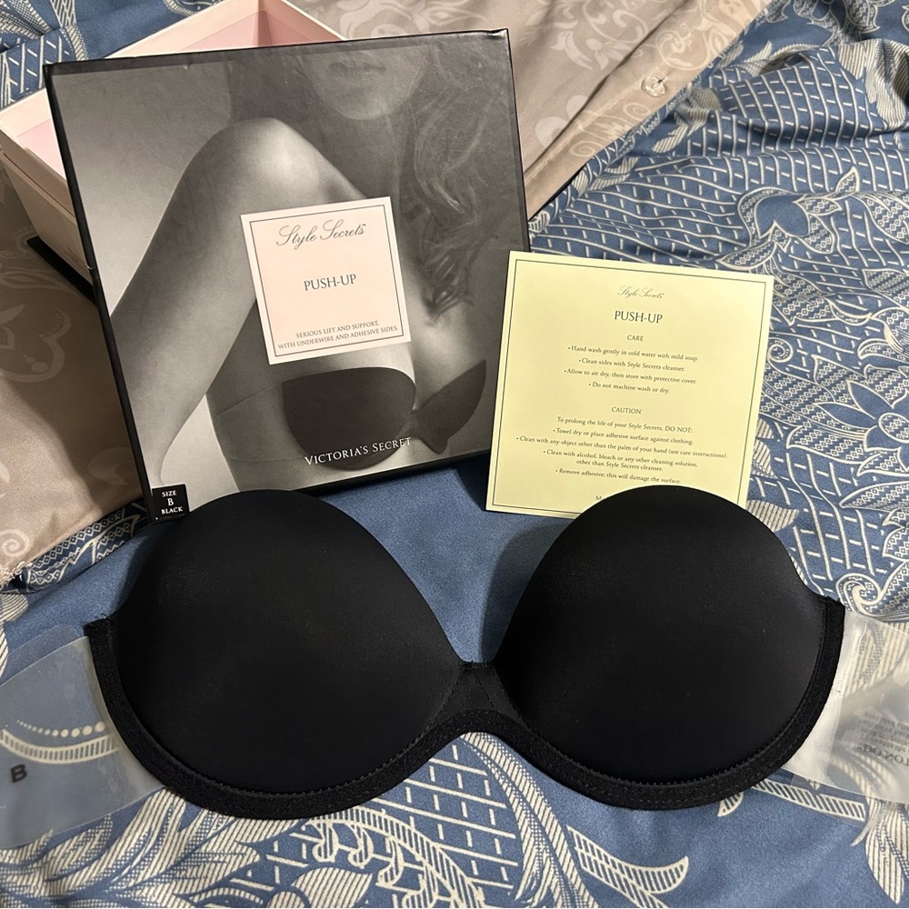 Victoria’s Secret Strapless Push up Bra 34B